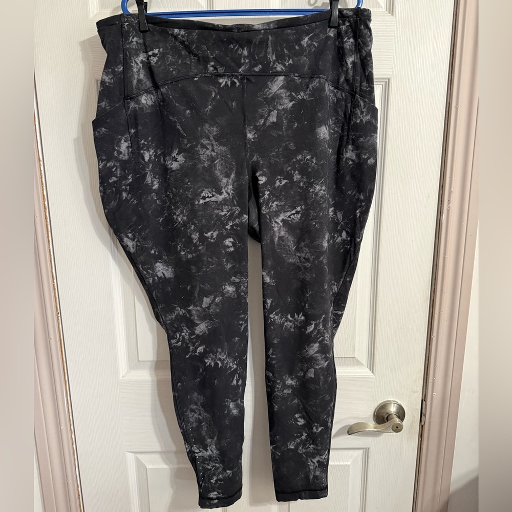 lululemon athletica Black & Gray Marble-Effect Leggings